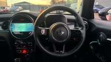 MINI Hatchback 1.5 Cooper Exclusive 3dr Auto Petrol Hatchback